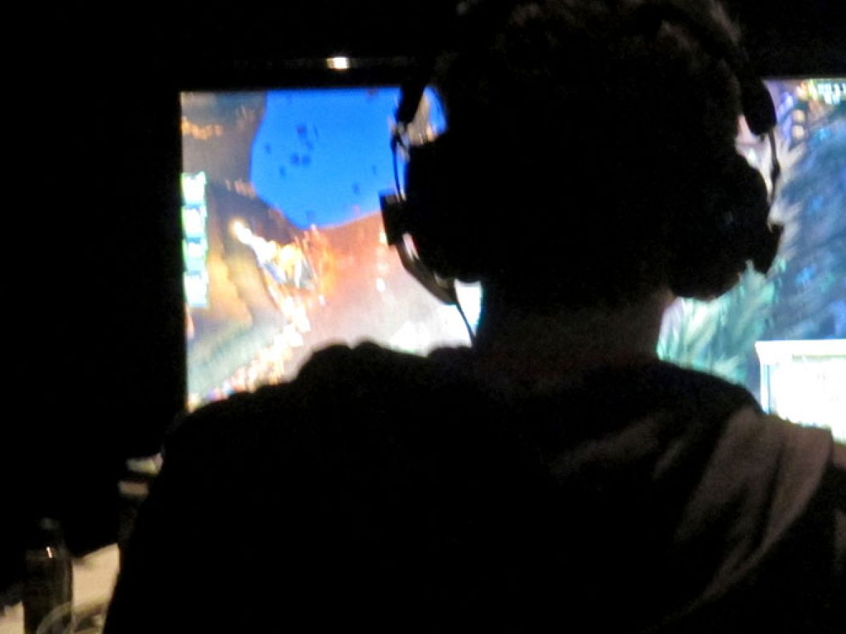 what makes a video game a video game