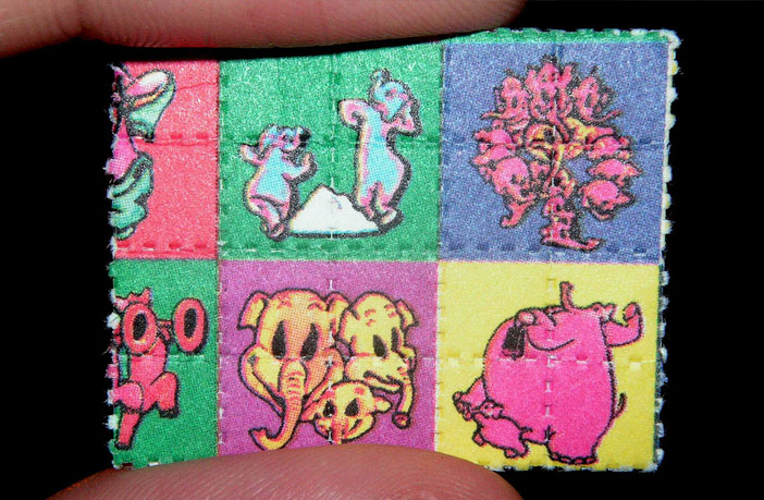 LSD blotter paper (Photo credit: Psychonaught/Wikimedia Commons)