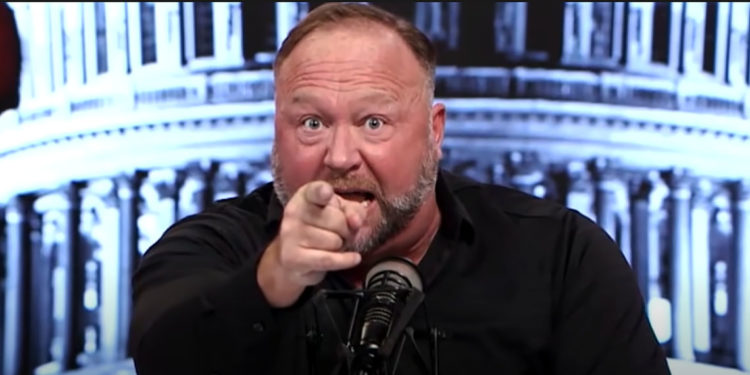 Conspiracy theorist Alex Jones. (Photo credit: YouTube.com)