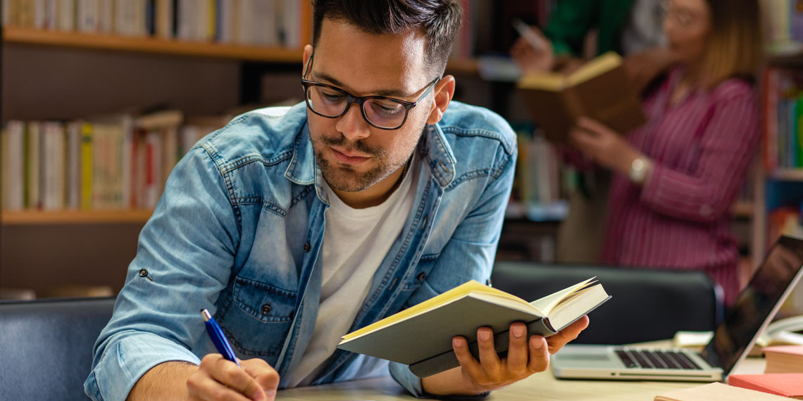 Narcissism may encourage better study habits among students through greater mental toughness