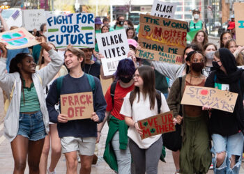 Protesters marching during the Pittsburgh Earth Day Climate Strike. (Photo credit: Mark Dixon)