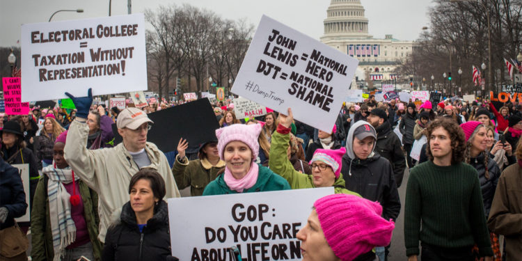 DC Women's March on January 21, 2017. (Photo credit: Liz Lemon)
