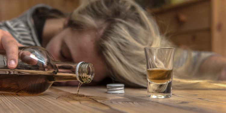 Adverse childhood experiences linked to excessive alcohol consumption in  college students
