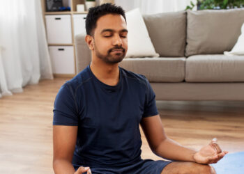 Brain activity during depressive rumination changes after mindfulness training