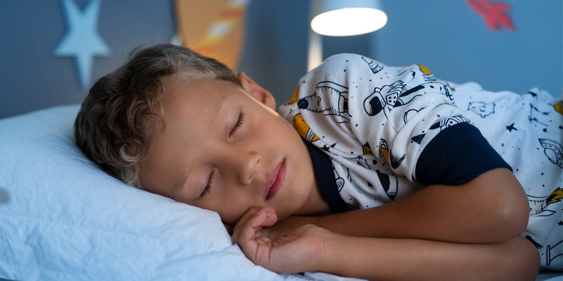 Weighted blanket top and adhd