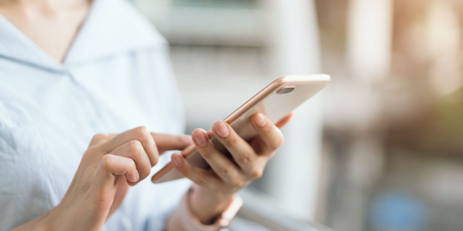 The psychological effects of social media: A double-edged sword The psychological effects of social media: A double-edged sword