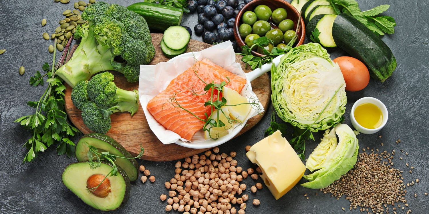 A recent study reveals that following a Mediterranean diet increases levels of Humanin and SHMOOSE. These microscopic cellular proteins help protect the heart and brain from age-related damage, offering a biological explanation for the diet's well-known health benefits.