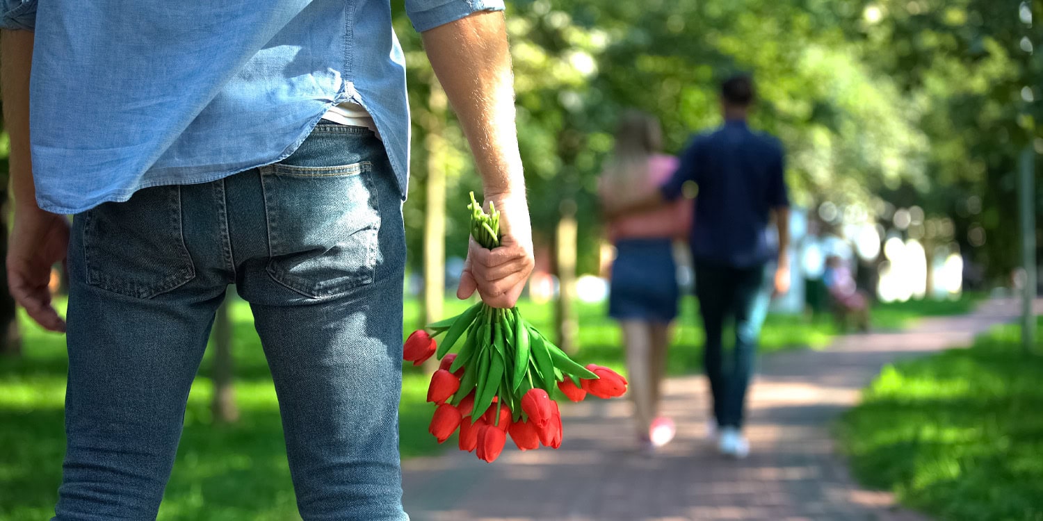 New study links “destiny beliefs” to post-breakup contact and tracking