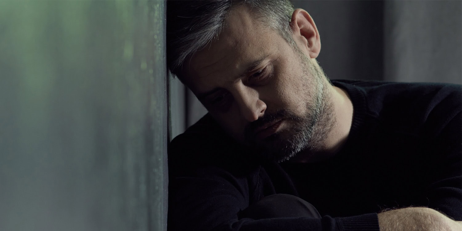 Osamelí ľudia sa často vnímajú ako záťaž pre svoje okolie, naznačuje štúdia