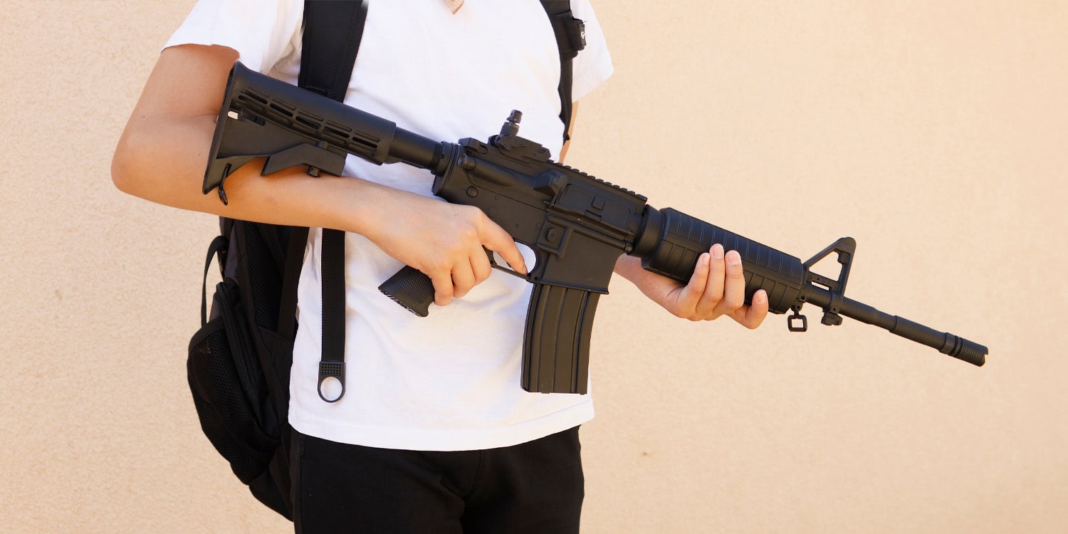 Motivácie masových vrahov: Evolučná psychológia odhaľuje životné vzorce