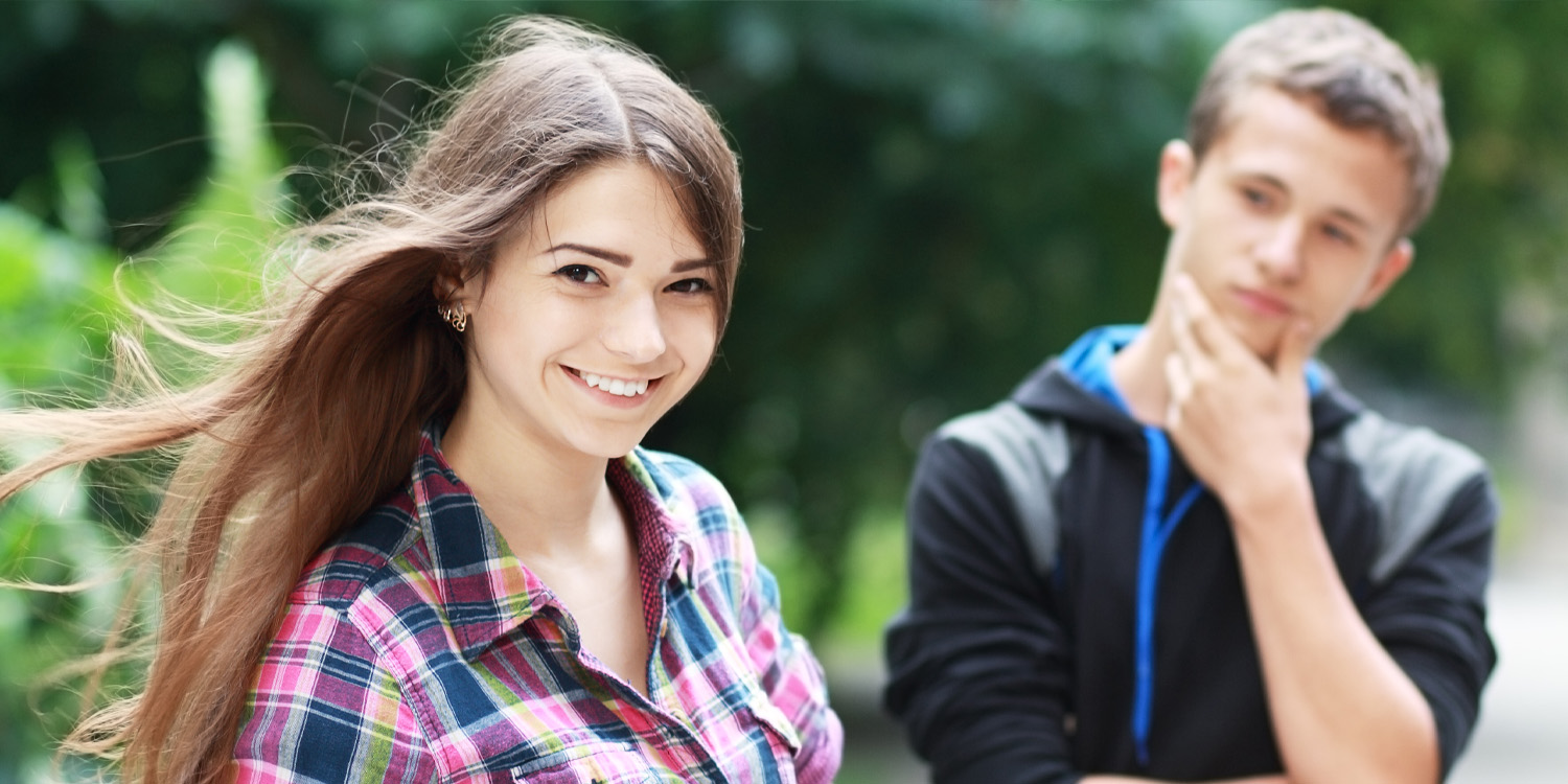 Girls rarely experience the “friend zone,” psychology study finds