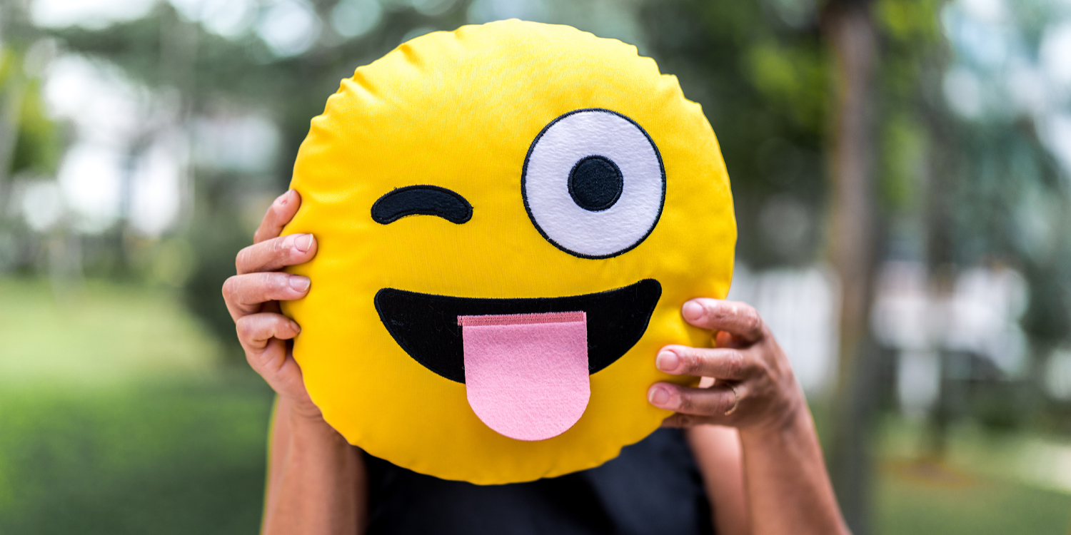 Humor makes taboo words less distracting
